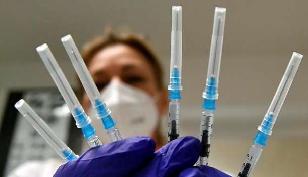 Инвесторы обеспокоены медленными темпами вакцинации в Европе