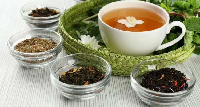 Имеются противопоказания: доктор объяснил, кому нельзя пить чай 