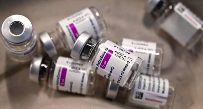 Индия прекращает экспорт вакцин AstraZeneca