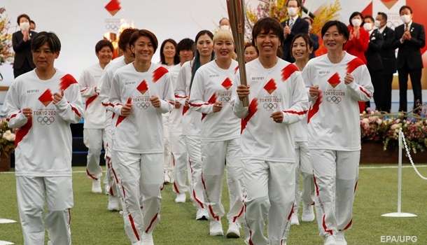В Японии начали проводить эстафету олимпийского огня 