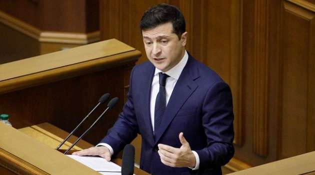 Зеленский заговорил о введении в Украине «паспортов вакцинации» Зеленский заговорил о введении в Украине «паспортов вакцинации»
