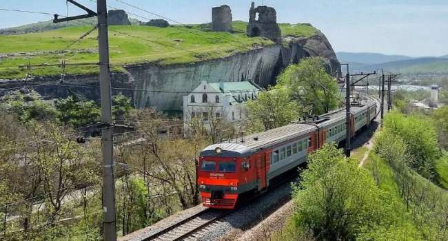 В Крыму планируют запустить стройку века: железнодорожной веткой будут соединены Севастополь и Евпатория 