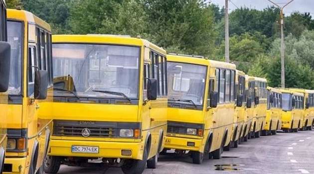 В Киеве часть водителей маршруток из-за локдауна отказались выходить на работу 