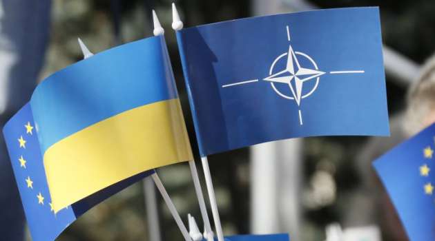 Украина в НАТО: Литва предложит странам Альянса предоставить Киеву ПДЧ Украина в НАТО: Литва предложит странам Альянса предоставить Киеву ПДЧ