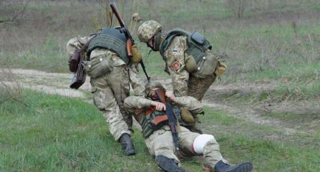 4 часа назад наемники России обстреляли позиции ВСУ и ранили нашего солдата