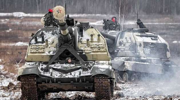 Разведка: Россия увеличила ударную группировку возле украинской границы