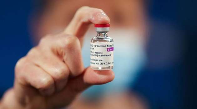 В Польше рассказали, когда Украина получит вакцину AstraZeneca