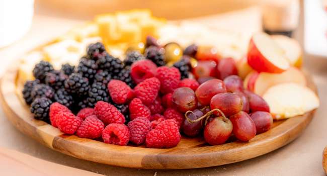 «Сахарный диабет?» В каких фруктах и ягодах больше сахара, а в каких меньше