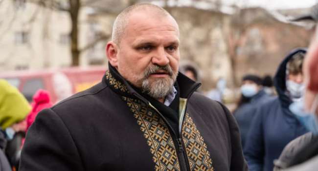 Сенсация праздничной ночи – Большая палата Верховного Суда Украины отменила результаты выборов, согласно которым победил Вирастюк