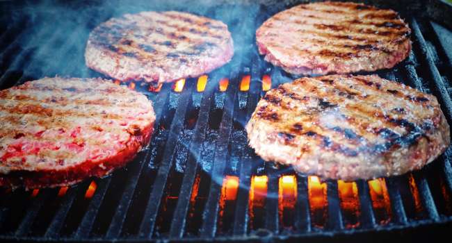 Эксперты доказали, что жареное мясо увеличивает вероятность рака простаты