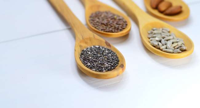 Медики рассказали какие семена нужно есть при повышенном давлении, а какие полезны для здоровья простаты