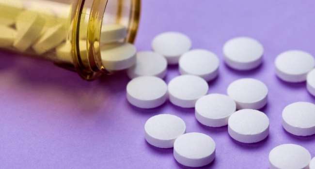 «Даже для здоровых людей»: специалист рассказала об опасности аспирина