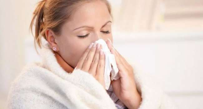 «Признак опасного заболевания»: доктор объяснил, почему нельзя игнорировать заложенность носа 