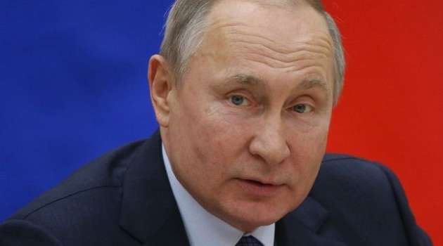 Путин на Красной площади принялся угрожать странам, которые «вынашивают агрессивные планы» Путин на Красной площади принялся угрожать странам, которые «вынашивают агрессивные планы»
