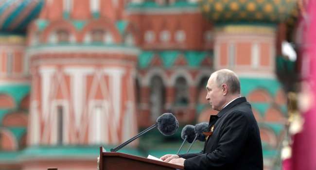 Богданов: имперский реваншизм Путина только по масштабам уступает имперскому реваншизму Гитлера. Но суть образная и мерзкая