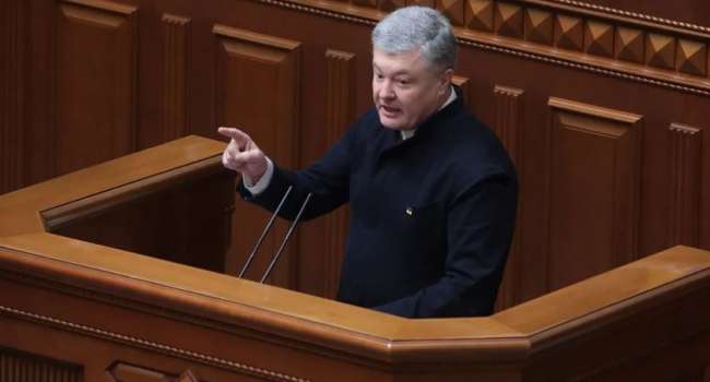 «Тоже выпускает конфеты, но только г***о в шоколаде»: Гордон ответил Порошенко на его иск