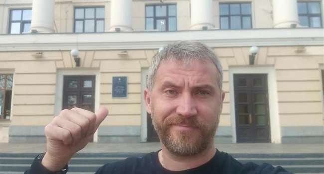 Блогер: сам Янукович был бубочкой по сравнению с этими чертями – ими народ будет отхаркиваться с гораздо худшими для себя последствиями Блогер: сам Янукович был бубочкой по сравнению с этими чертями – ими народ будет отхаркиваться с гораздо худшими для себя последствиями
