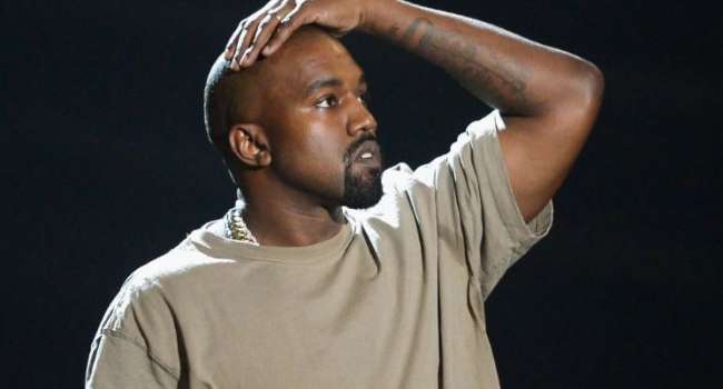 После развода с Кардашьян Канье Уэст прибавил несколько десятков килограммов