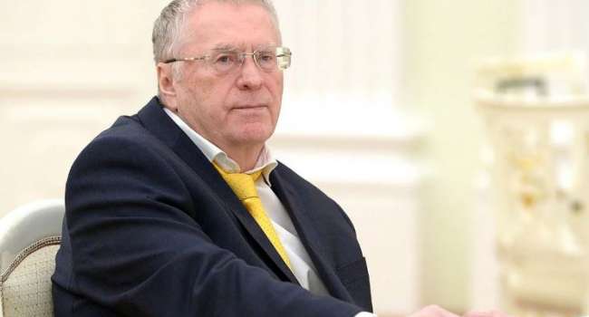 «Мы уничтожаем миллионы тонн продуктов»: Жириновский потребовал открыть магазины для бедных в России «Мы уничтожаем миллионы тонн продуктов»: Жириновский потребовал открыть магазины для бедных в России