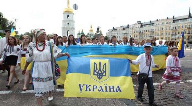 Соцопрос показал мнение украинцев по будущему Крыма и Донбасса после деоккупации Соцопрос показал мнение украинцев по будущему Крыма и Донбасса после деоккупации