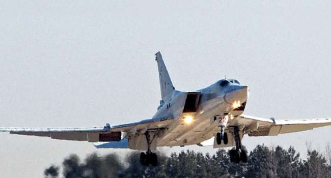 Россия перебросила в Сирию стратегические бомбардировщики Ту-22М3 - Минобороны