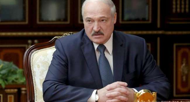 Портников: ни о какой народной поддержке Лукашенко больше не может говорить, вся надежда только на Россию Портников: ни о какой народной поддержке Лукашенко больше не может говорить, вся надежда только на Россию