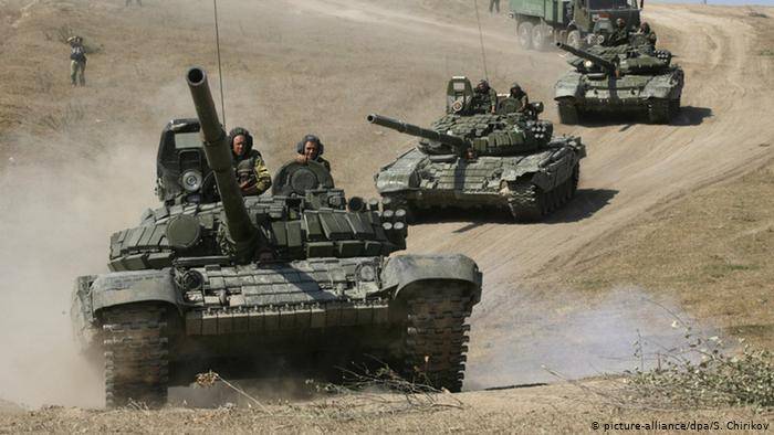 Военный эксперт: внимательно следим за тем, какой будет легенда на этих военных учениях Москвы