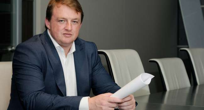 Банкир: нельзя победить олигархов без верховенства права и работающих институтов. Но это долго и скучно, и мы пойдем другим путем Банкир: нельзя победить олигархов без верховенства права и работающих институтов. Но это долго и скучно, и мы пойдем другим путем
