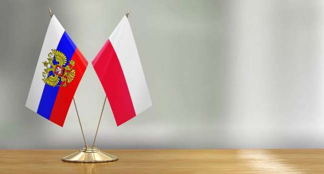 «Поймут только такой язык»: польский депутат призвал готовиться к войне с Россией