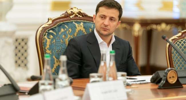 Бала: у Зеленского могут инициировать увеличение срока пребывания на посту президента Бала: у Зеленского могут инициировать увеличение срока пребывания на посту президента