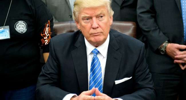 «За один стол с ним теперь не сяду»: Дональд Трамп резко высказался о Марке Цукерберге «За один стол с ним теперь не сяду»: Дональд Трамп резко высказался о Марке Цукерберге