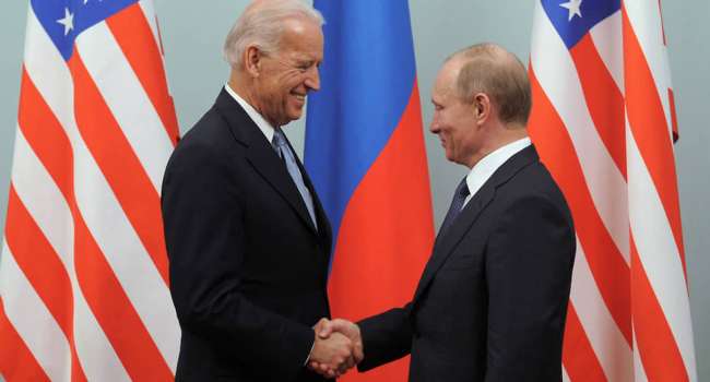На компромисс никто не идет: РФ и США никак не могут согласовать текст совместного заявления для Путина и Байдена