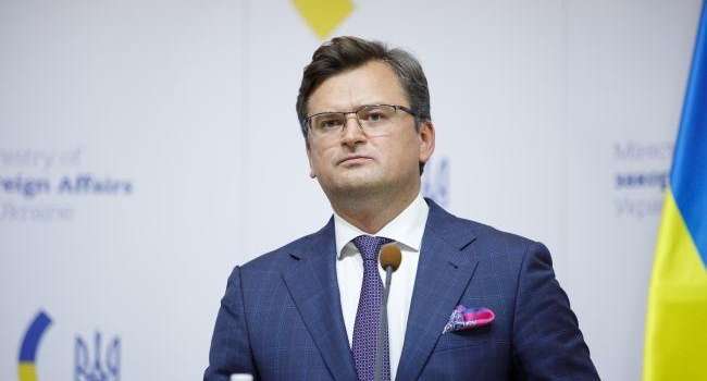 Кулеба выступил в поддержку формы национальной сборной Украины: не дадим оскорбить наши национальные символы Кулеба выступил в поддержку формы национальной сборной Украины: не дадим оскорбить наши национальные символы