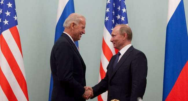 Лавров: у России нет иллюзий по поводу встречи Путина с Байденом