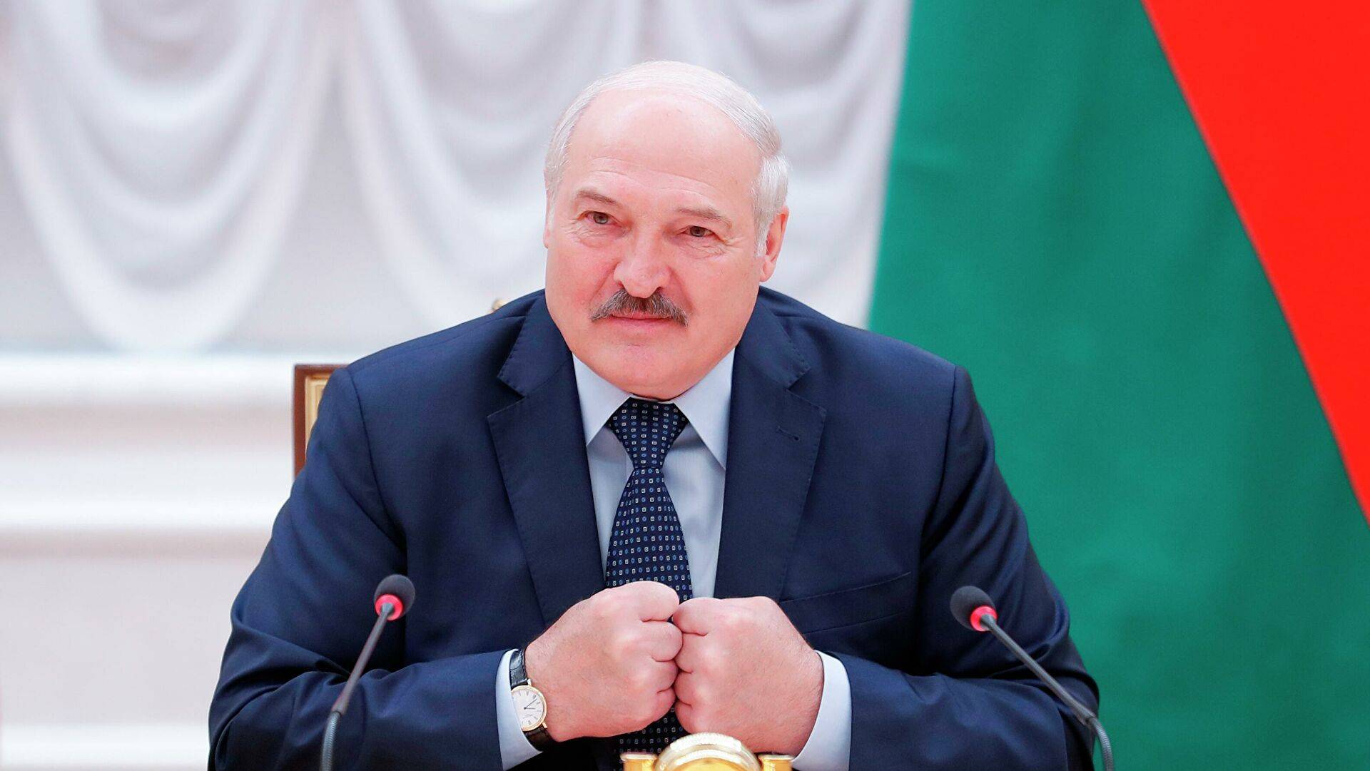 Суверенитет Украины «тает», но мы всегда были и будем братскими народами - Лукашенко