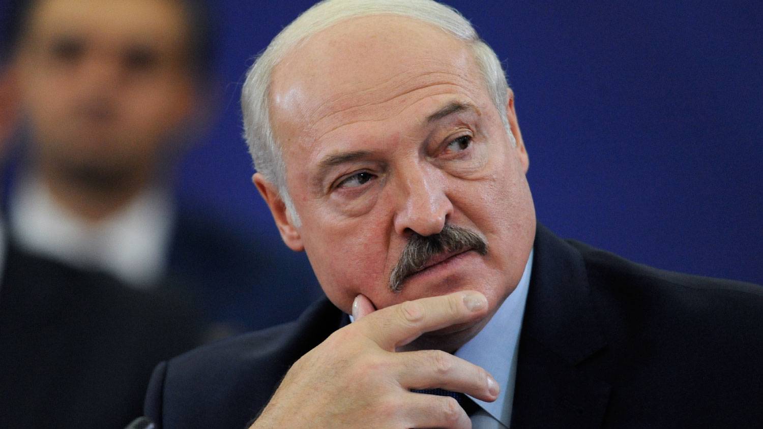 «Делает шутом Зеленского»: нардеп призвал власти ввести санкции против Лукашенко