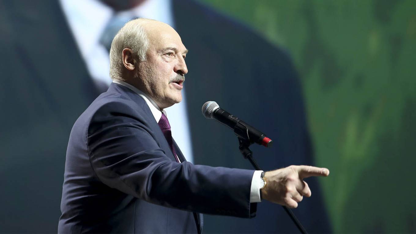 «Станет первым в Европе»: Лукашенко подталкивают к официальному визиту в Крым