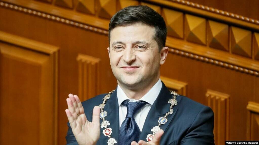 Политолог: сегодня рейтингу Зеленского абсолютно ничего не угрожает