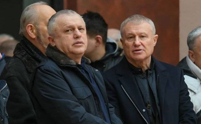 Блогер: будь на то политическая воля, украинская власть давно бы забрала киевское «Динамо» у тех, кто целенаправленно уничтожал клуб