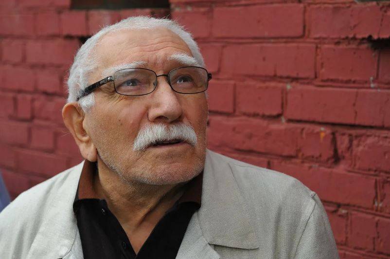 «Я не собираюсь подавать в суд»: пасынок Джигарханян рассказал о наследстве актёра