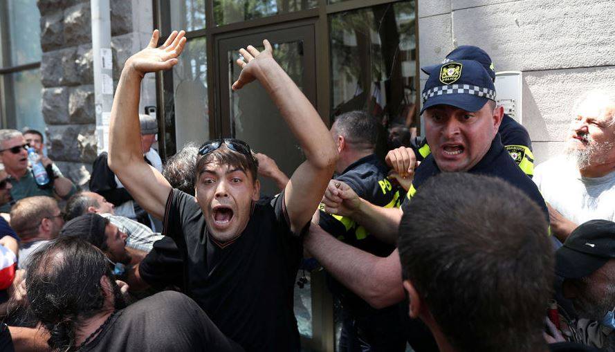 США пригрозили Грузии: Вашингтон собирается ввести санкции против Тбилиси из-за ЛГБТ