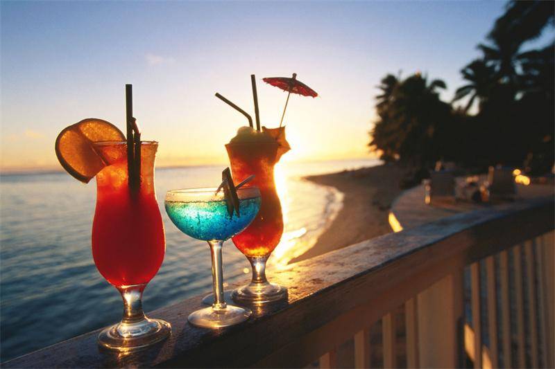 Большая опасность: известный диетолог составила рейтинг самых вредных продуктов в жару