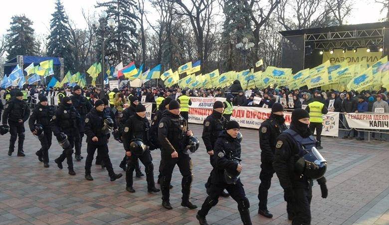 Блогер: после отставки Авакова у полиции Зеленского будут полностью развязаны руки