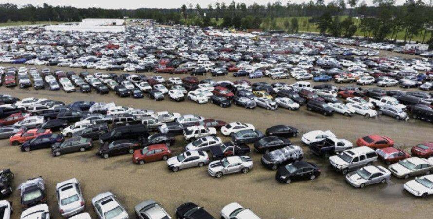 В Украине намерены запретить ввоз в страну автомобилей с дизельными и бензиновыми двигателями