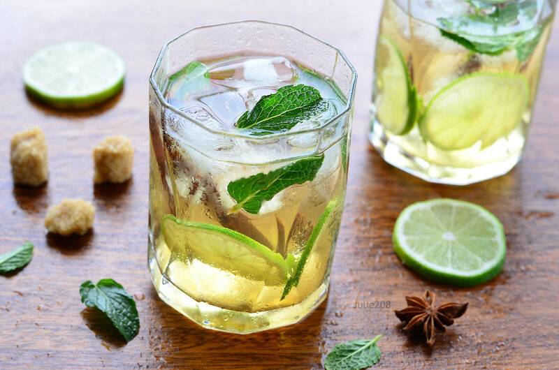 Лучший напиток в жару: Кулинар поделилась рецептом вкусного чая