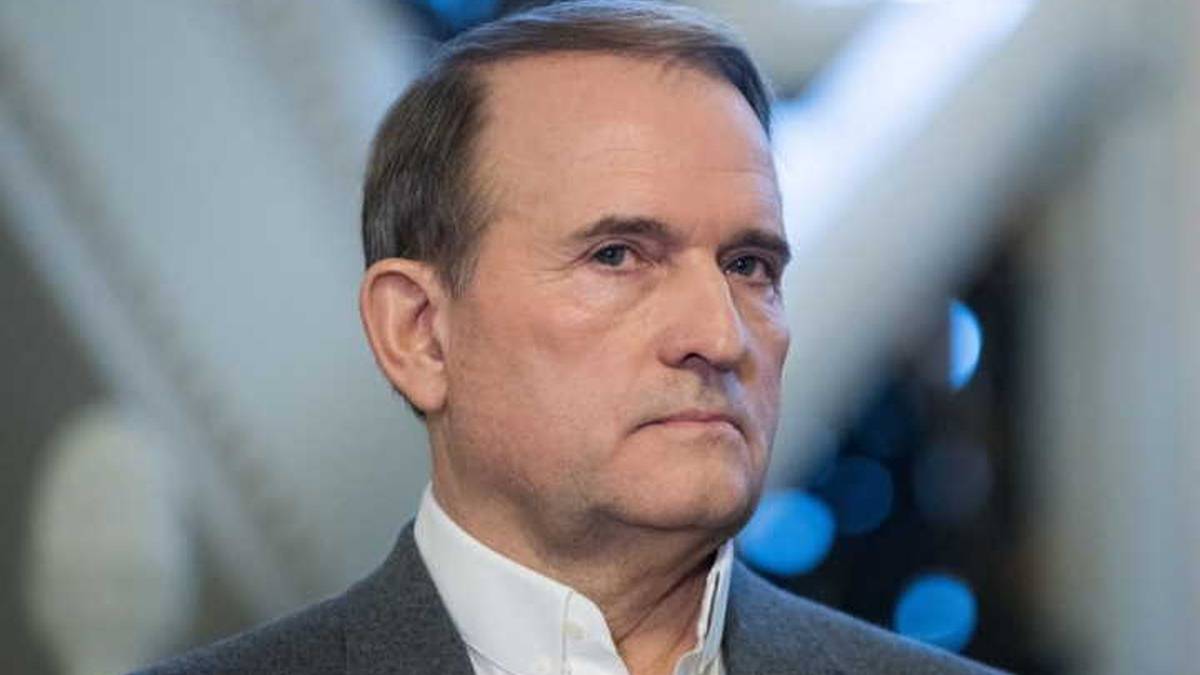 СМИ Франции: целью преследования Зеленским Медведчука является его желание баллотироваться на второй срок