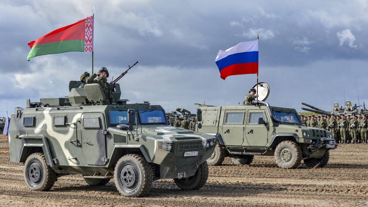 Россия приступила к переброске войск в Беларусь для проведения учений «Запад 2021»