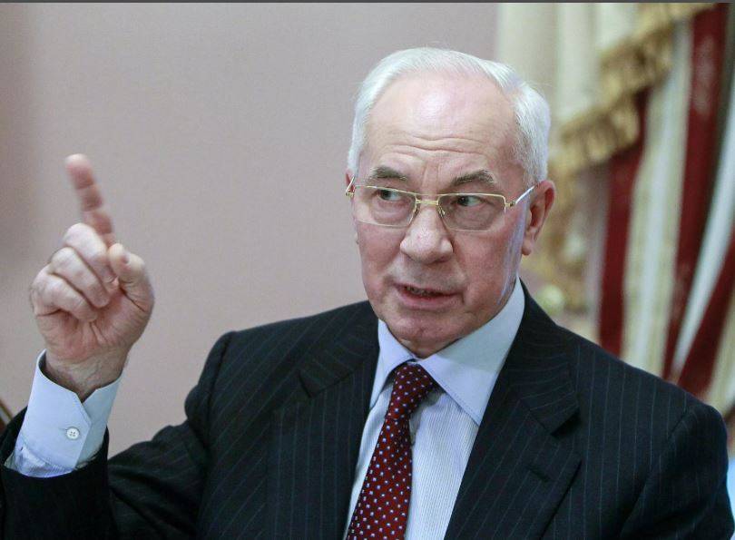«Налоги украинцев превратились в пук»: Азаров рассказал о съёмках идиотского мультфильма в Украине