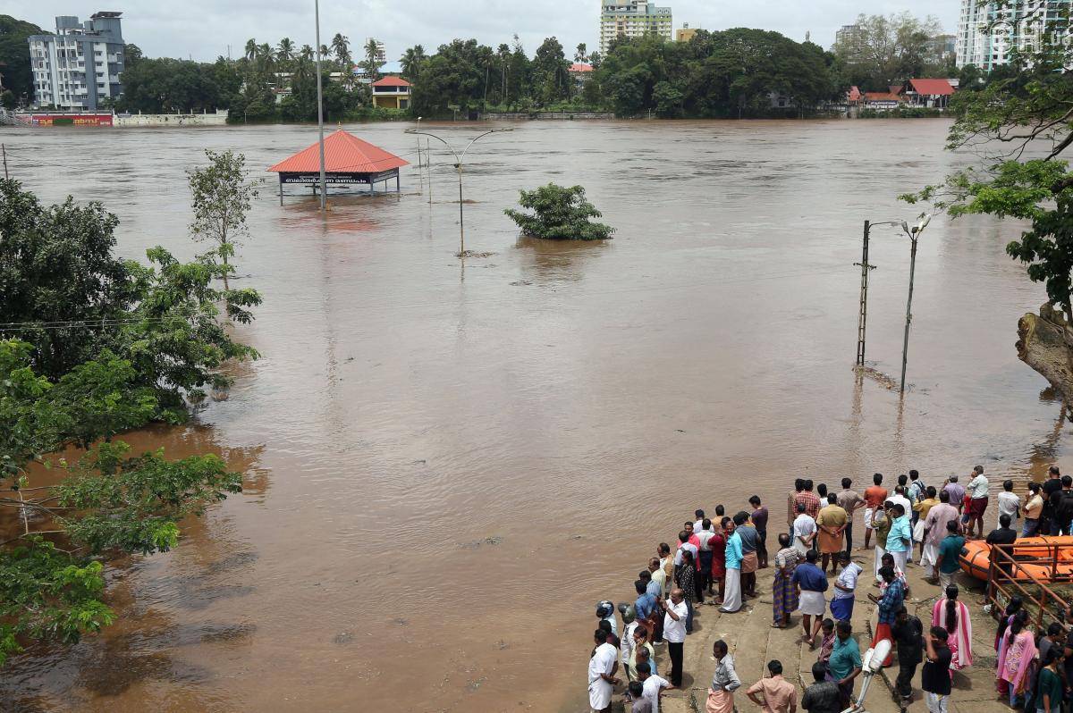 125 человек в Индии пострадали из-за сильнейших за последние 40 лет ливней