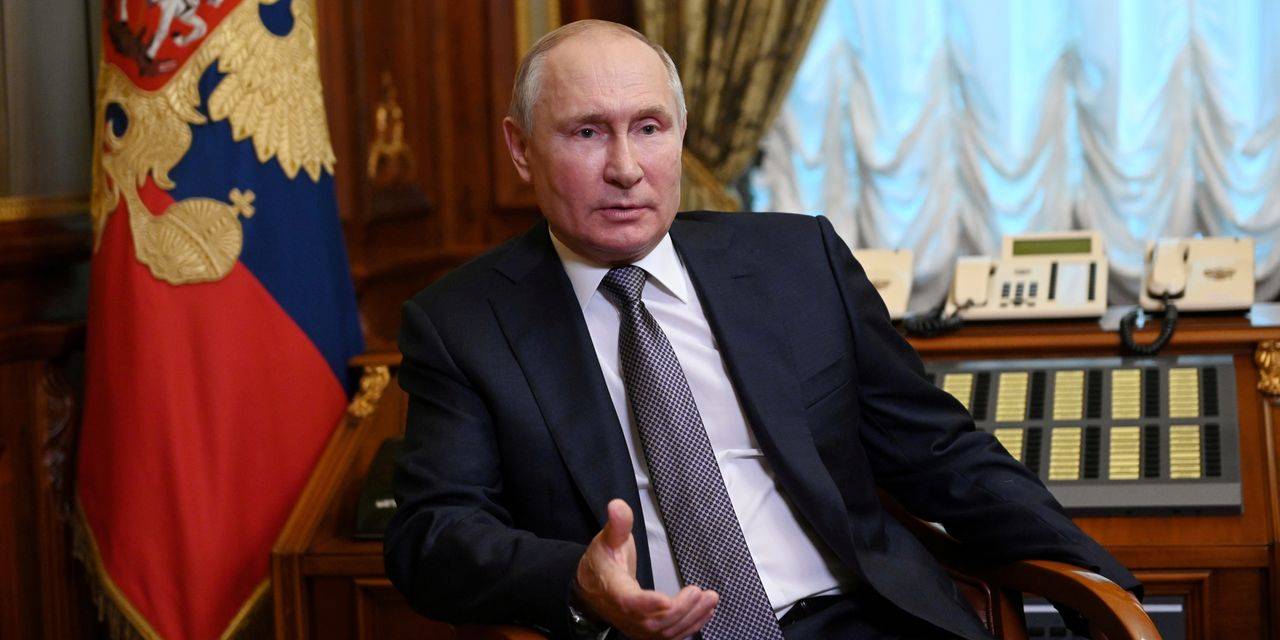 «Донбасса вам не видать, как своих ушей»: оппозиционер указала на опасный момент в статье Путина